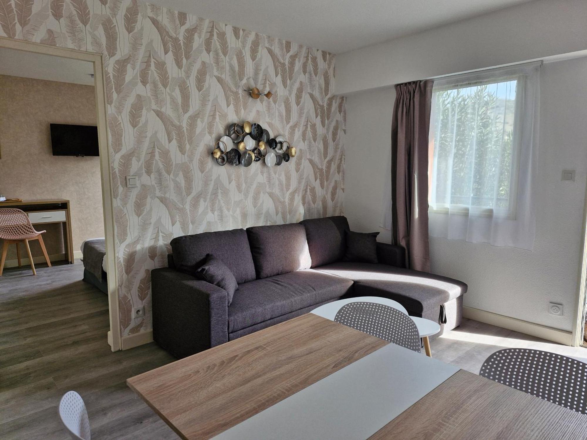 Hotel Le Vanseen Les Vans Exteriér fotografie